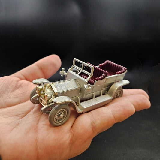 Auto a Escala Miniatura Coleccionable - Auto Descapotable